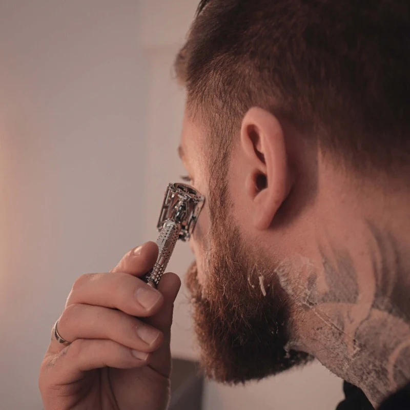 Rise ‘n’ Shine Shaving Set - Rasierhobel 'Hamburg' Silber - Image 4